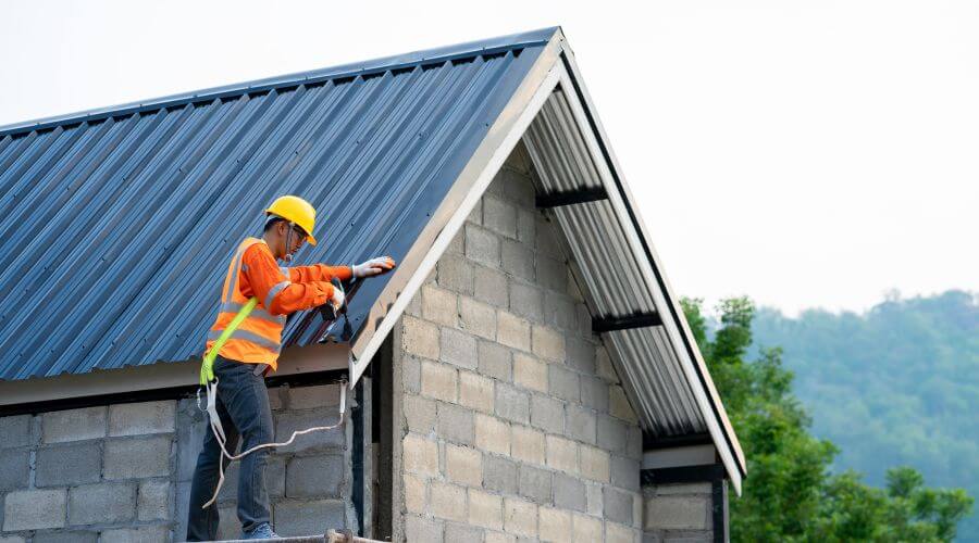 Expert Emergency Roof Repairs services in Lowman, NY